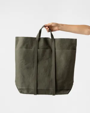 Amiacalva Washed Canvas 6 Pocket Tote T in Olive