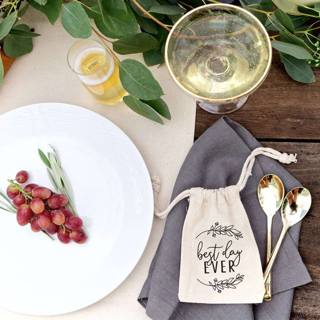Best Day Ever Cotton Canvas Wedding Favor Bags, 6-Pack