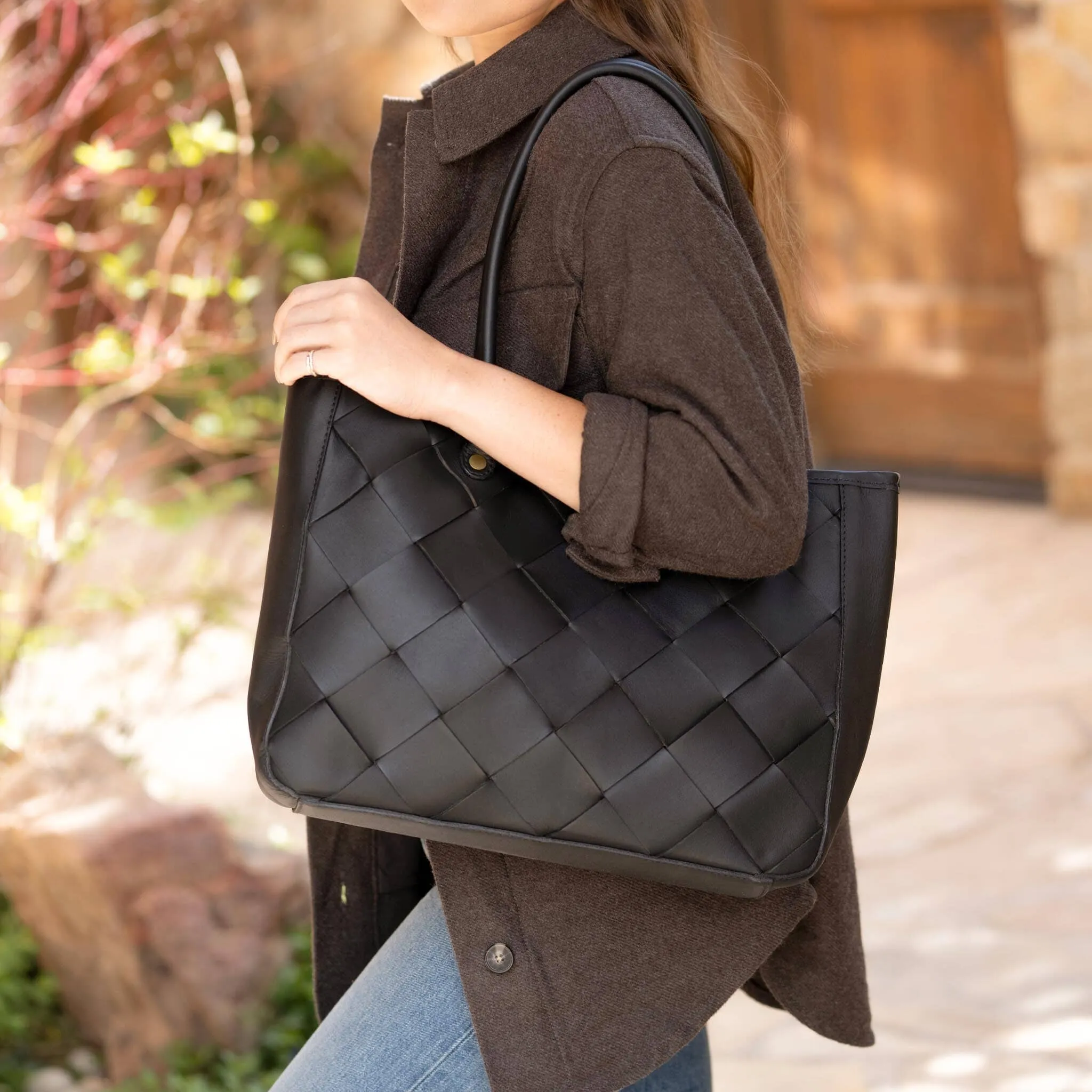 Carry-All Handwoven Tote Black