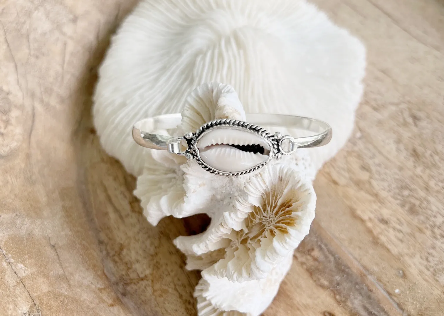 COWRIE BANGLE