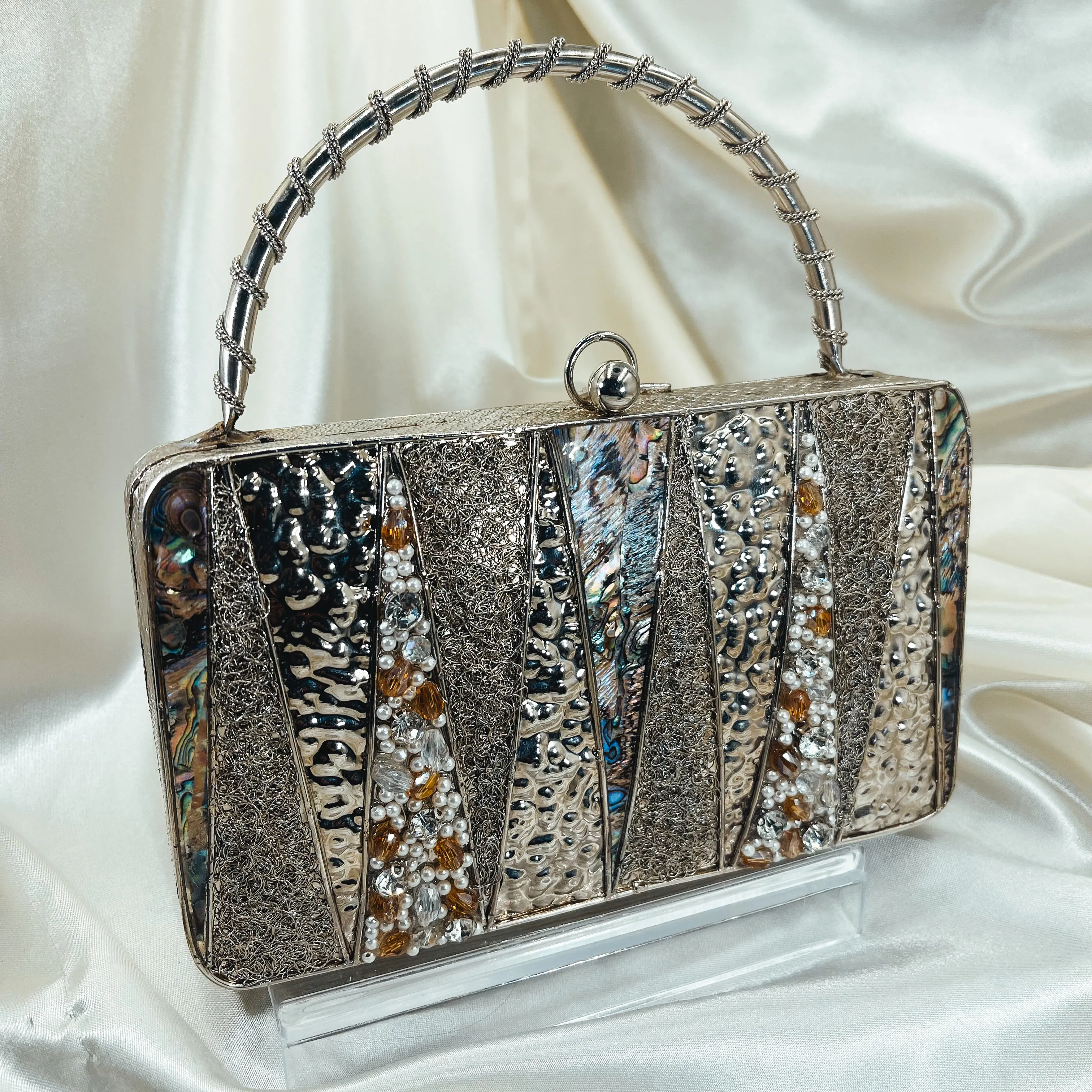 LINA Clutch (Silver)