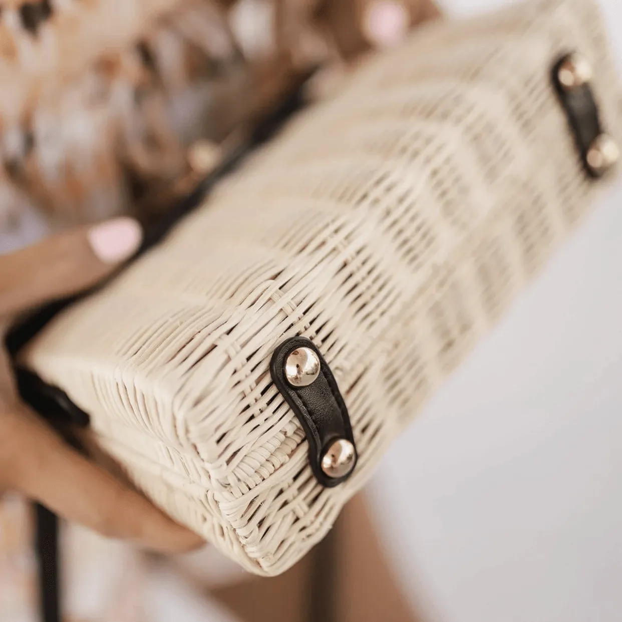 Natural Wicker Shoulder Bag | Black