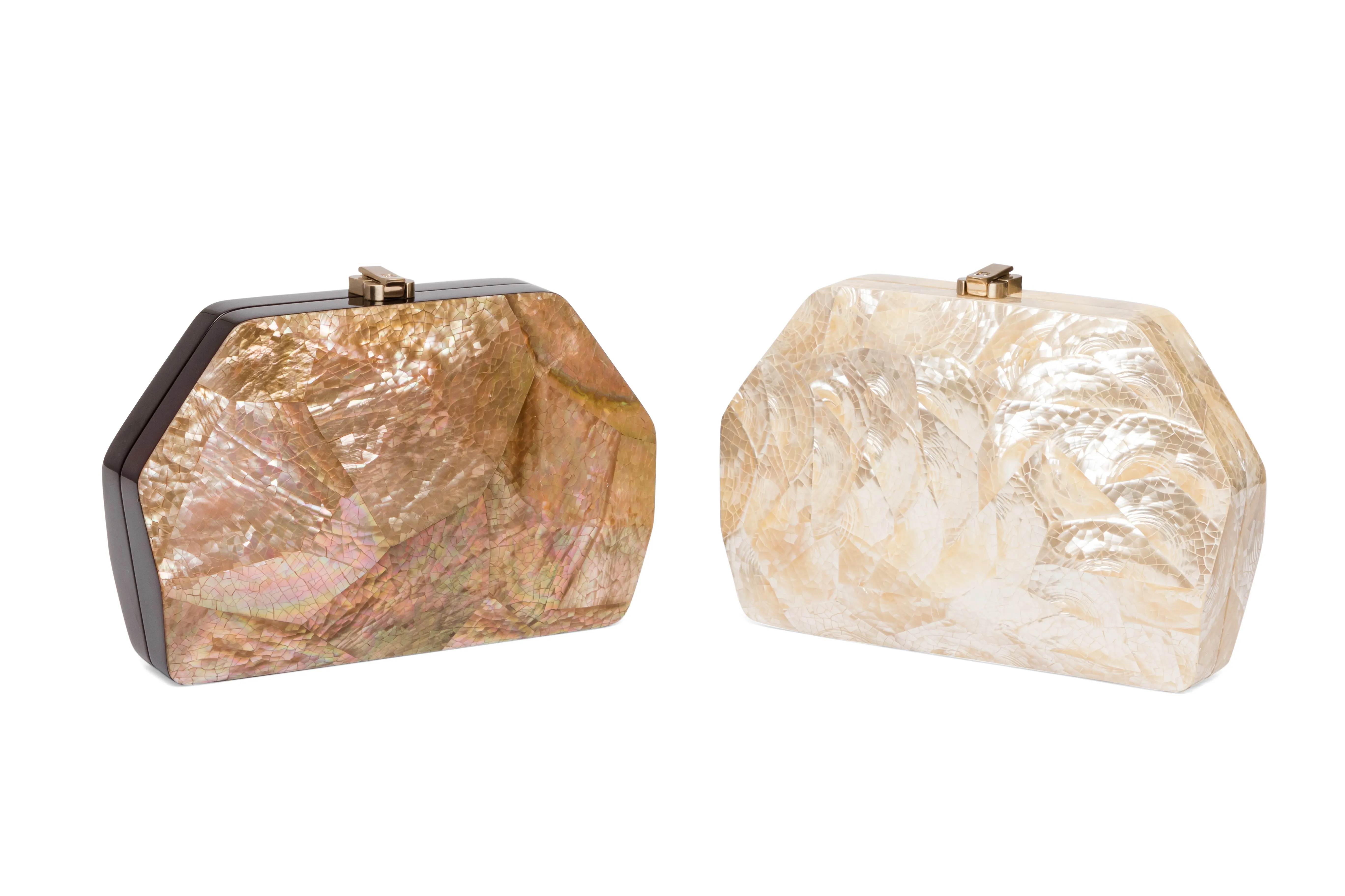 Victoire Clutch Troca Pearl